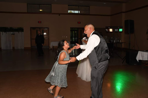 Banquet Hall «Stone Creek Banquet Hall», reviews and photos, 1 Maguire St, Flat Rock, MI 48134, USA