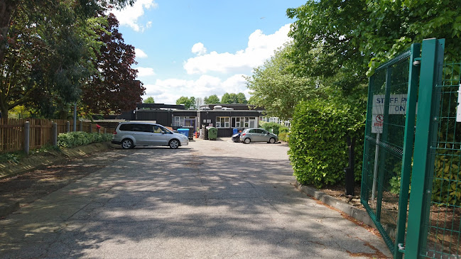 Dale Hall Community Primary School - Ipswich
