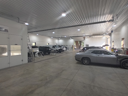 Auto Body Shop «North Ridgeville CARSTAR», reviews and photos, 33290 Center Ridge Rd, North Ridgeville, OH 44039, USA