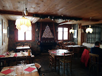 Atmosphère du Restaurant Le Chalet Venay à Le Grand-Bornand - n°8