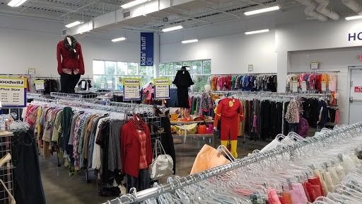 Thrift Store «Goodwill Short Pump Retail Store», reviews and photos, 4200 Tom Leonard Dr, Glen Allen, VA 23060, USA