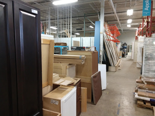 Thrift Store «Richmond Metropolitan Habitat For Humanity ReStore», reviews and photos