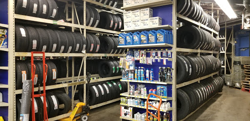 Auto Parts Store «Pep Boys Auto Parts & Service», reviews and photos, 61-01 Metropolitan Ave, Ridgewood, NY 11385, USA