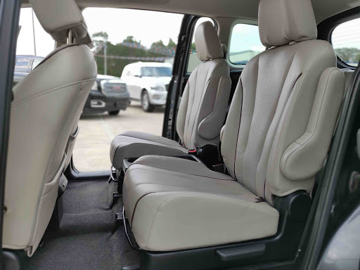 Used Car Dealer «Pre-Owned Express», reviews and photos, 1703 Spring Cypress Rd, Spring, TX 77388, USA