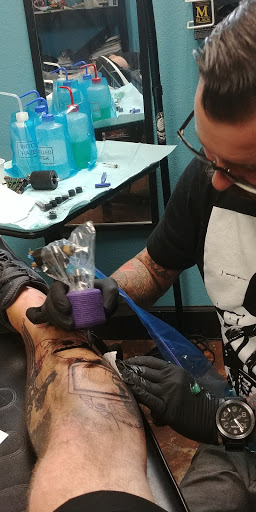 Tattoo Shop «Broken Arrow Tattoo Company», reviews and photos, 205 W State Rd 434, Longwood, FL 32750, USA
