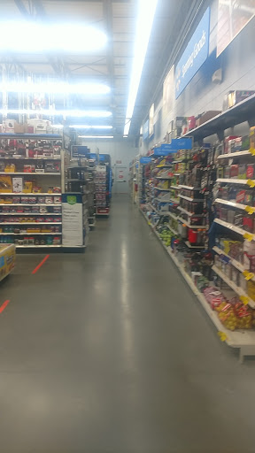 Department Store «Walmart Supercenter», reviews and photos, 415 Industrial Ave, Grinnell, IA 50112, USA
