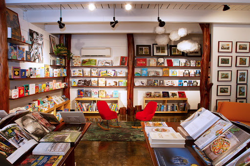 da Shop: books + curiosities