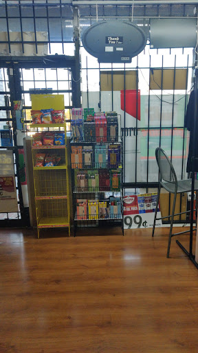 Tobacco Shop «Tobacco Leaf 4 Less & Vapor», reviews and photos, 1206 Northwest Hwy, Garland, TX 75041, USA