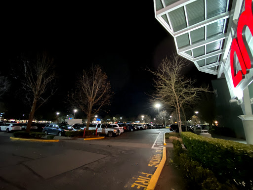 Movie Theater «AMC Loews Woodinville 12», reviews and photos, 17640 Garden Way NE, Woodinville, WA 98072, USA