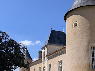 Centre d'art contemporain Château Lescombes