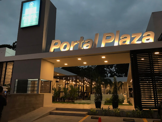 Opiniones de Portal Plaza en Calceta - Centro comercial