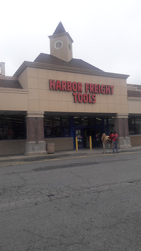 Hardware Store «Harbor Freight Tools», reviews and photos, 270 Peninsula Blvd, Hempstead, NY 11550, USA