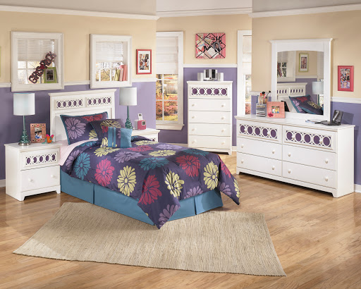 Furniture Store «Roberts Furniture & Mattress», reviews and photos, 465 Denbigh Blvd, Newport News, VA 23608, USA