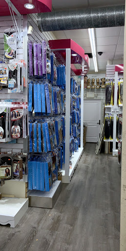 Beauty Supply Store «K-Stone Beauty Supply», reviews and photos, 20 Madison St, Oak Park, IL 60302, USA