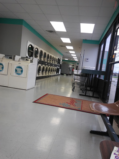 Laundromat «Breeze Laundry», reviews and photos, 1850 S Ingram Mill Rd, Springfield, MO 65804, USA