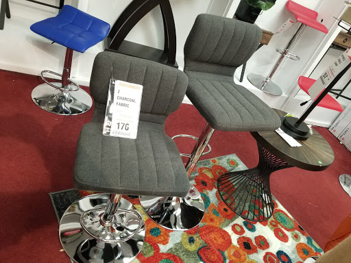 Shopping Mall «Drew 19 Shopping Center», reviews and photos, 21311 US Hwy 19 N, Clearwater, FL 33765, USA