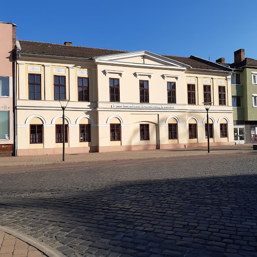 Értékelések erről a helyről: Szent Imre Keresztény Általános Iskola, Balassagyarmat - Iskola