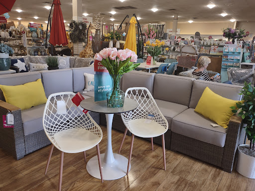 Department Store «HomeGoods», reviews and photos, 12343 Seal Beach Blvd, Seal Beach, CA 90740, USA