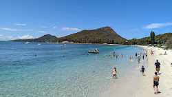 Foto von Shoal Bay Beach und seine wunderschöne Landschaft
