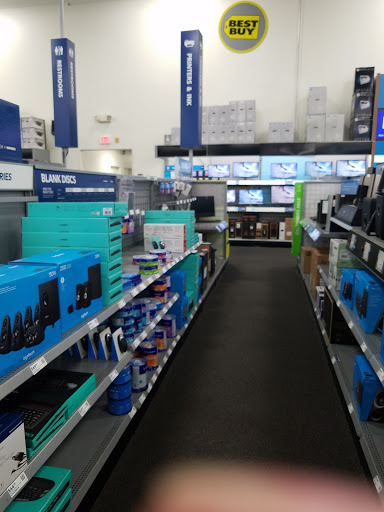 Electronics Store «Best Buy», reviews and photos, 2214 S 48th St, Tacoma, WA 98409, USA