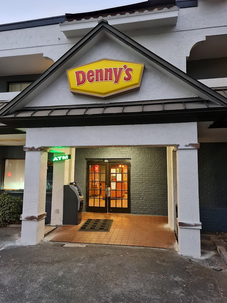 Denny's 32084