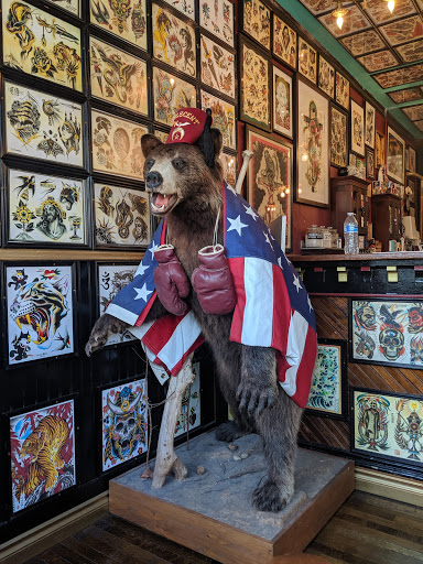 Alaska Street Tattoo Parlour, 4310 SW Alaska St, Seattle, WA 98116, USA, 