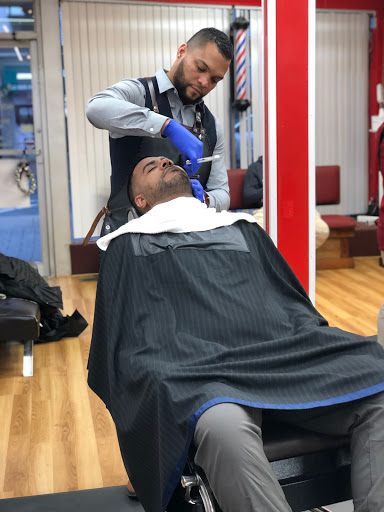 Barber Shop «THE PATIO BARBER SHOP», reviews and photos, 37 W Somerset St, Raritan, NJ 08869, USA