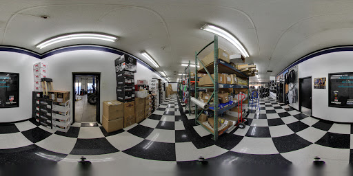 Truck Accessories Store «4 Wheel Parts - Fresno», reviews and photos, 4326 N Blackstone Ave, Fresno, CA 93726, USA