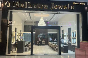 Malhotra Jewels - Spectrum@metro image