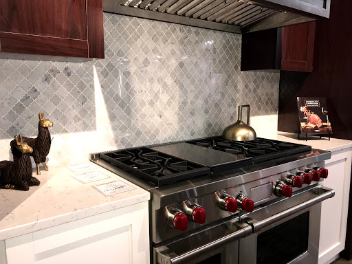 Appliance Store «Famous Tate Appliance & Bedding Center», reviews and photos, 3347 Henderson Blvd, Tampa, FL 33609, USA