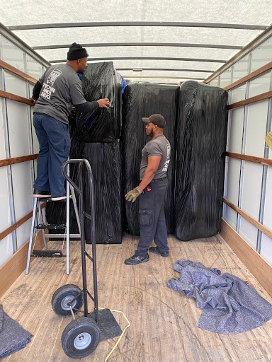 Moving and Storage Service «Two Men and a Truck», reviews and photos, 3560 Sky Harbor Cove, Memphis, TN 38118, USA