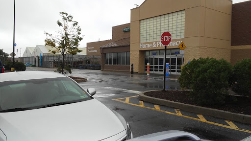 Department Store «Walmart Supercenter», reviews and photos, 100 Commons Dr, Parkesburg, PA 19365, USA