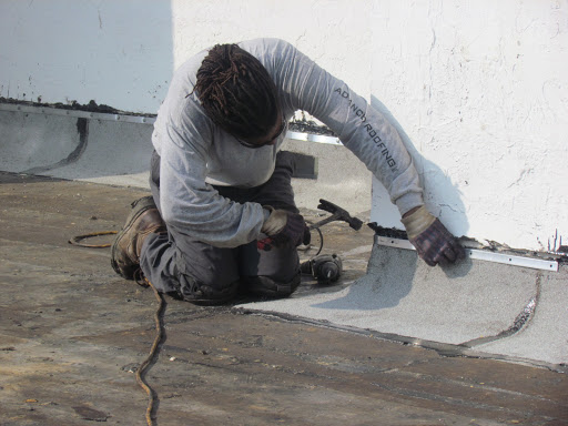 Roofing Contractor «Advanced Roofing Inc», reviews and photos, 1950 NW 22nd St, Fort Lauderdale, FL 33311, USA