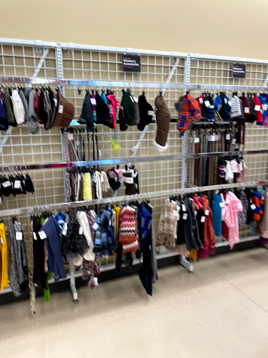 Thrift Store «Savers», reviews and photos, 755 Larkfield Rd, Commack, NY 11725, USA
