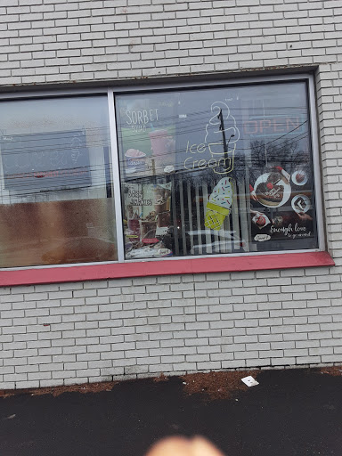 Ice Cream Shop «Carvel», reviews and photos, 324 Connecticut Ave, Norwalk, CT 06854, USA