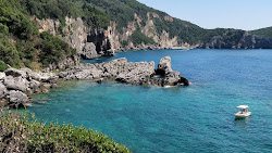 Limni beach'in fotoğrafı çok temiz temizlik seviyesi ile