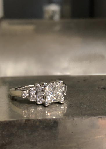 Jewelry Store «ER Sawyer Jewelers», reviews and photos, 638 4th St, Santa Rosa, CA 95404, USA