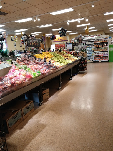 Supermarket «Super Stop & Shop», reviews and photos, 120 Salmon Brook St, Granby, CT 06035, USA