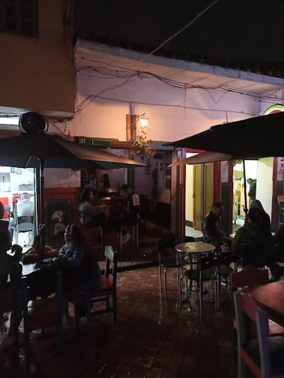 Entrophia café bar - Cl. 21 #21-2 a 21-36, Ituango, Antioquia, Colombia