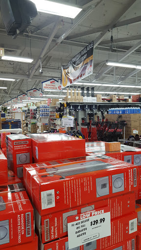 Discount Store «National Wholesale Liquidators», reviews and photos, 725 William T Morrissey Blvd, Dorchester, MA 02122, USA