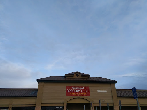 Supermarket «Grocery Outlet Bargain Market», reviews and photos, 14800 SE Sunnyside Rd, Happy Valley, OR 97015, USA