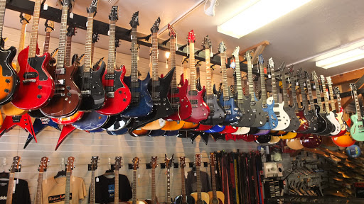 Star Guitars Music Store