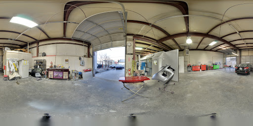 Auto Body Shop «Fender Bender Repair Center», reviews and photos, 2710 Grandview Ave, Nashville, TN 37211, USA