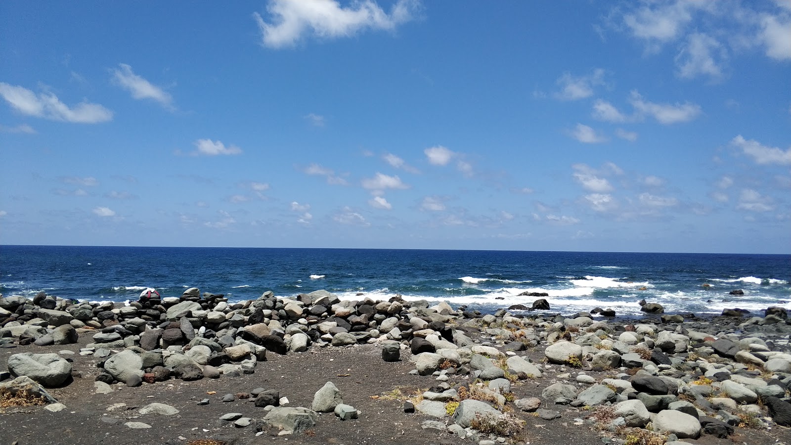 Photo of Playa Tamadiste and its beautiful scenery