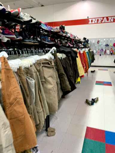 Thrift Store «Family Thrift Center», reviews and photos, 4705 Hwy 6 N, Houston, TX 77084, USA