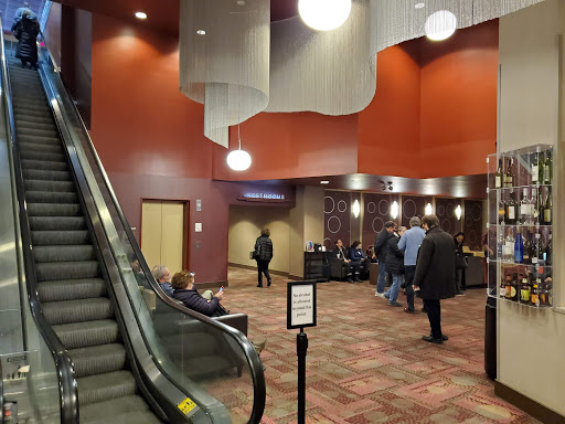 Movie Theater «Landmark Theatres Bethesda Row Cinema», reviews and photos, 7235 Woodmont Ave, Bethesda, MD 20814, USA