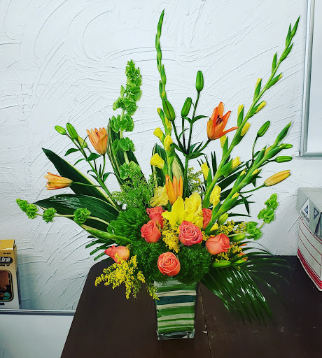 Florist «Glorious Flowers», reviews and photos, 703 E Western Ave, Avondale, AZ 85323, USA