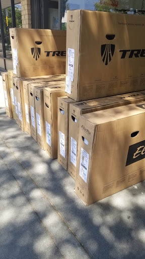 Bicycle Store «Freewheeler Bicycle Center», reviews and photos, 703 2nd St, Davis, CA 95616, USA