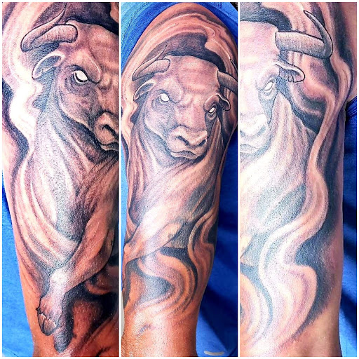 Explore chain tattoo ideas, creative tattoo ideas in Homosassa, available at Citrus Tattoos