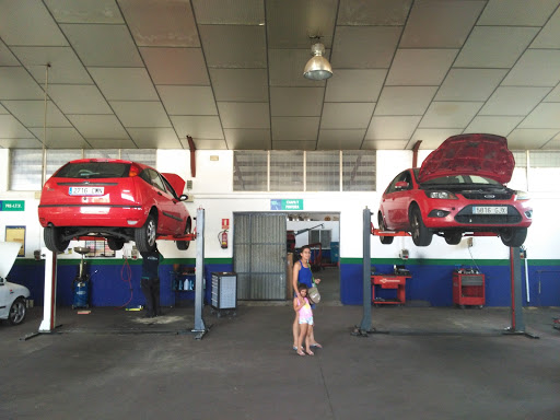 Talleres Gusal S L en La Seca, Valladolid